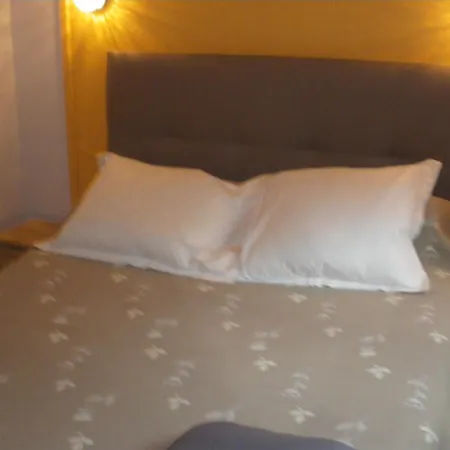 Les Coquillettes Bed & Breakfast