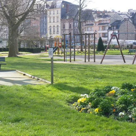 Les Coquillettes Bed & Breakfast