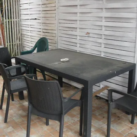 Alojamento de Acomodação e Pequeno-almoço Les Coquillettes