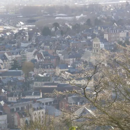 Les Coquillettes ベッド・アンド・ブレックファスト