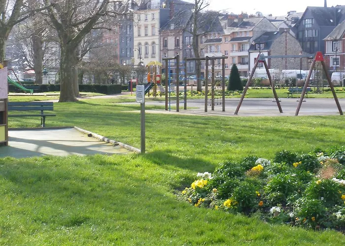 Les Coquillettes Bed & Breakfast