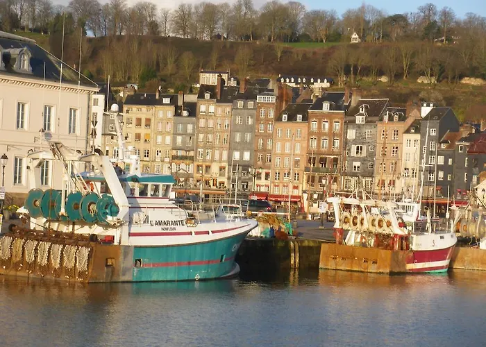 Les Coquillettes Bed & Breakfast Équemauville