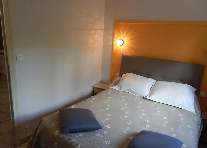 Les Coquillettes Bed & Breakfast 3*